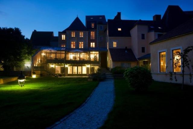 Cote Parc Hotel Rémalard Buitenkant foto